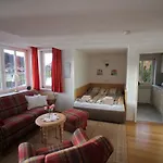 Belvedere Apartment *